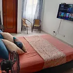 Alojamiento K&S es una habitación