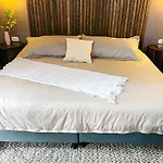 Luxury Villa In Aguacatala2