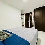 Central Apto En Av Las Palmas, Poblado