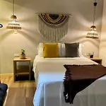 Luum Casa Hotel Manila