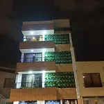 Aparta Estudio Cerca Al Poblado Medellin