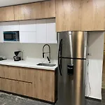Plazetto Laurles Apartamento Bonito De 3 Alcobas Parquedero