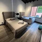 El Poblado/Elegante/Confortable/Ac/Jacuzzi/Billar