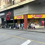 Medellin, Elegante Y Central Apartamento
