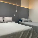 Trifecta Suite De 3Alcobas La 70 Laurles Estadio