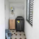 New Apto In Convenient Location With Parking