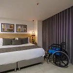 First Class Hotel