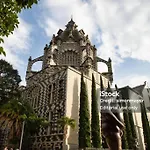 Casa Hotel Bewell - Los Colores Medellin