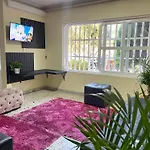 Homer Colors - Tu Hogar En Medellin Para 20 Personas