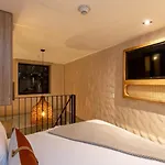 Landmark Hotel