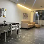 Plazetto Laurles Apartamento Bonito De 3 Alcobas Parquedero