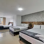 Hotel Express Medellin Farum