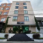 Hotel Express Medellin Farum