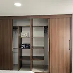 Ivanna Jumar Apartahotel
