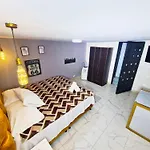 The Bellagio 3 Bdrm Pvbath And Jacuzzi 301A