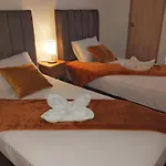 Casa Hotel La Bonita
