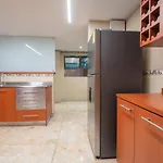 Provenza Lux Apartment L Guest Friendly L Fast Wifi L 9 Guest