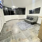 Modernos Apartamento Laureles -Estadio