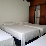 Habitacion Multiple Con Bano Privado