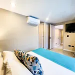 Loft 10
