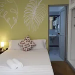 Albaka Guest House