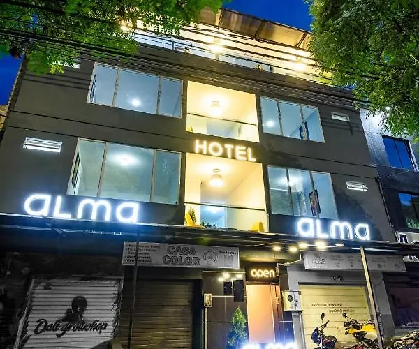 Alma Hotel
