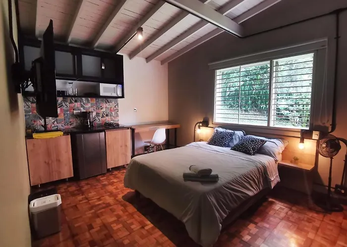 FRN105 Studio apartment for 2 people in Poblado