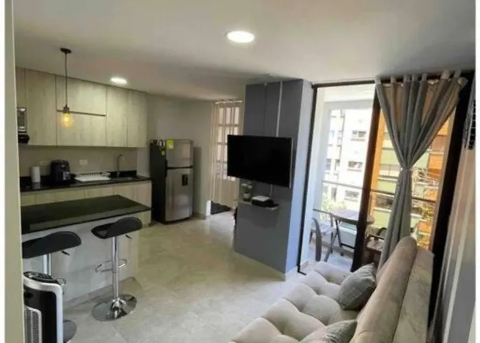 Apartamento En Laureles-Medellin Cerca A La 70 Amoblado 402
