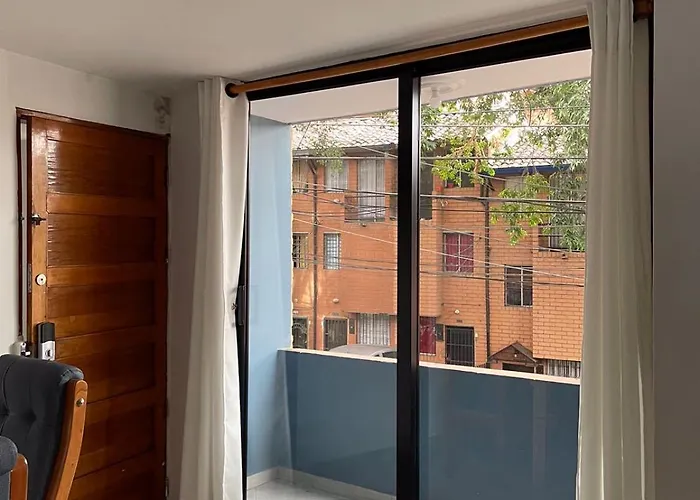 Cozy Apartment In A Nice Neighborhood