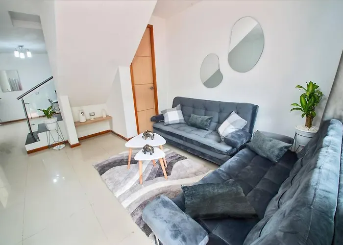 Casa Hotel Bewell - Los Colores Medellin