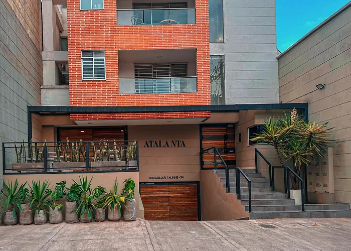 Edificio Atalanta En El Corazon De Medellin