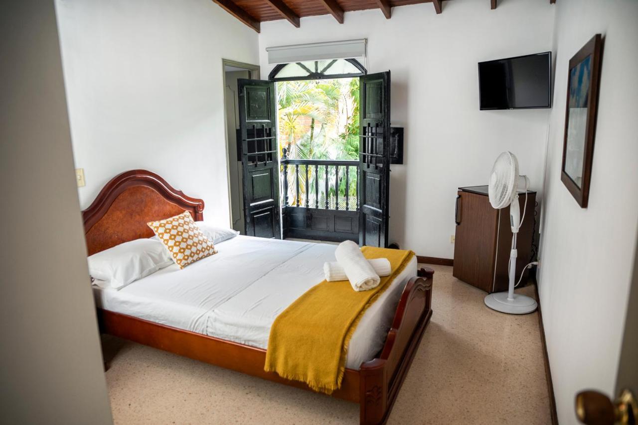 Hotel Casa Rosales