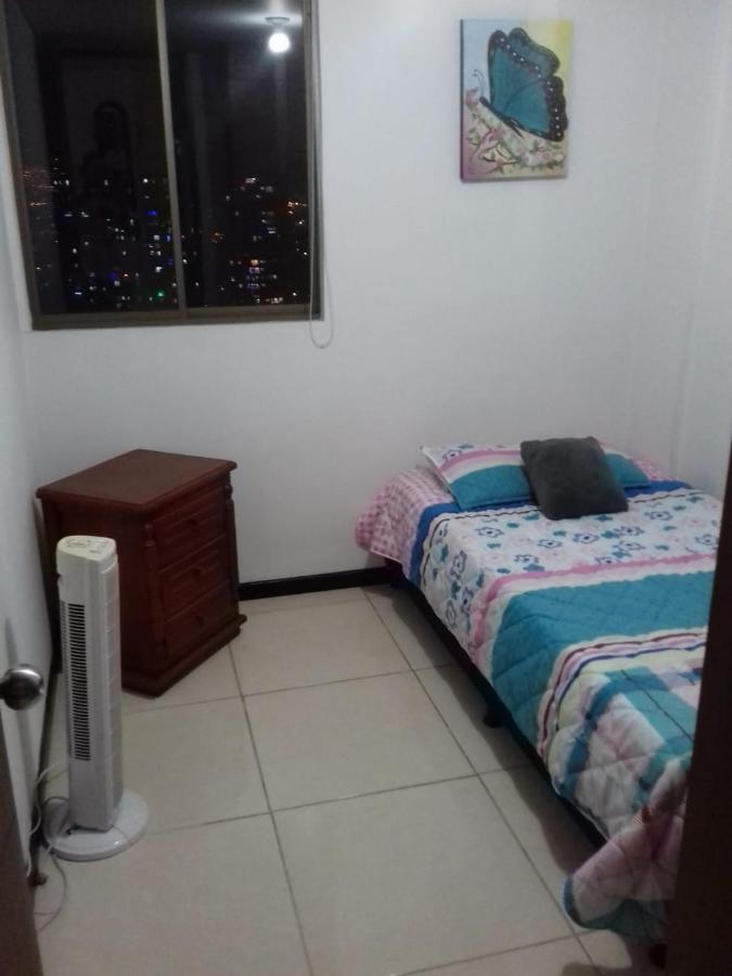 Hermoso Y Acogedor Apartamento En Belén Rodeo Alto Apartamento Medellín