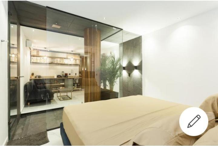 Luxury Apartamento *
