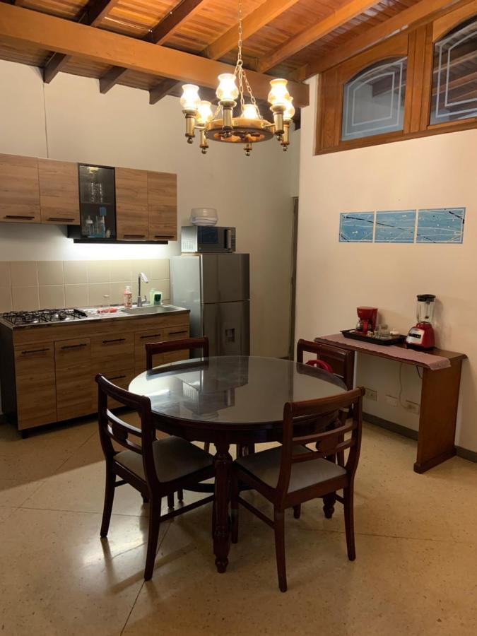 Hotel Casa Rosales 3*