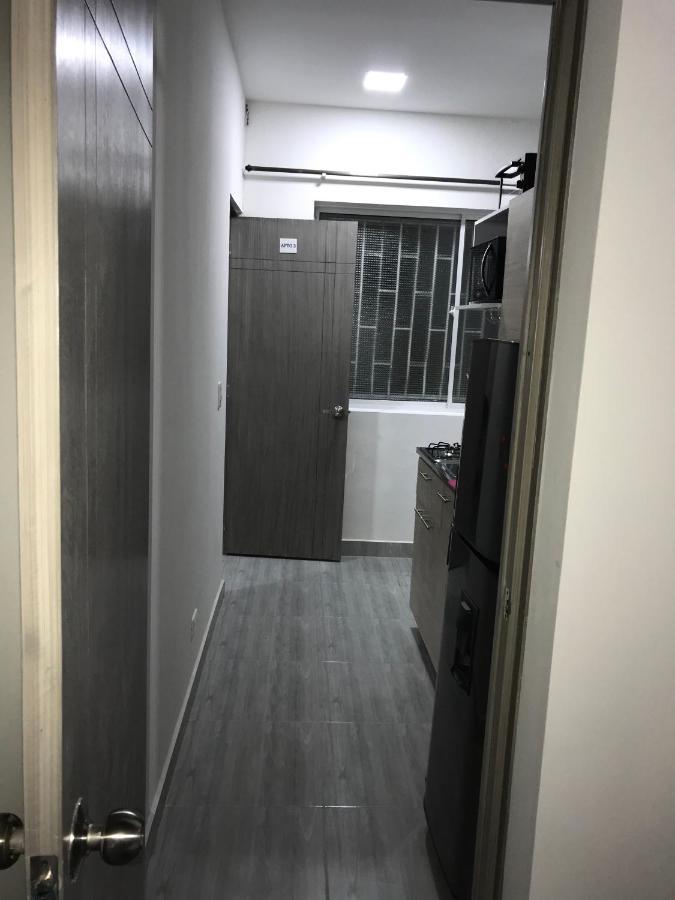 Aparta Estudio Amoblado 3 Medellin, San Joaquin Medellín