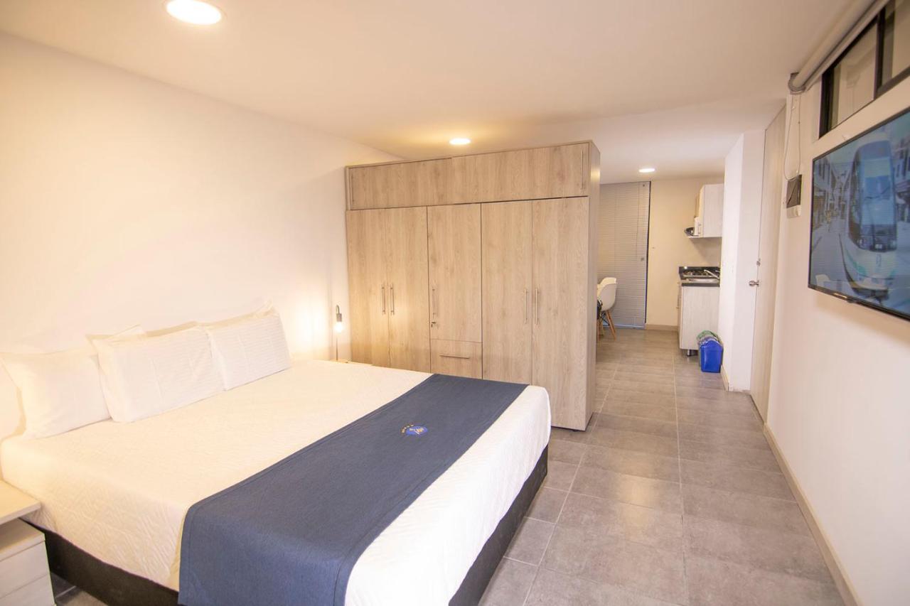 Apartahotel Tranvía 40 *