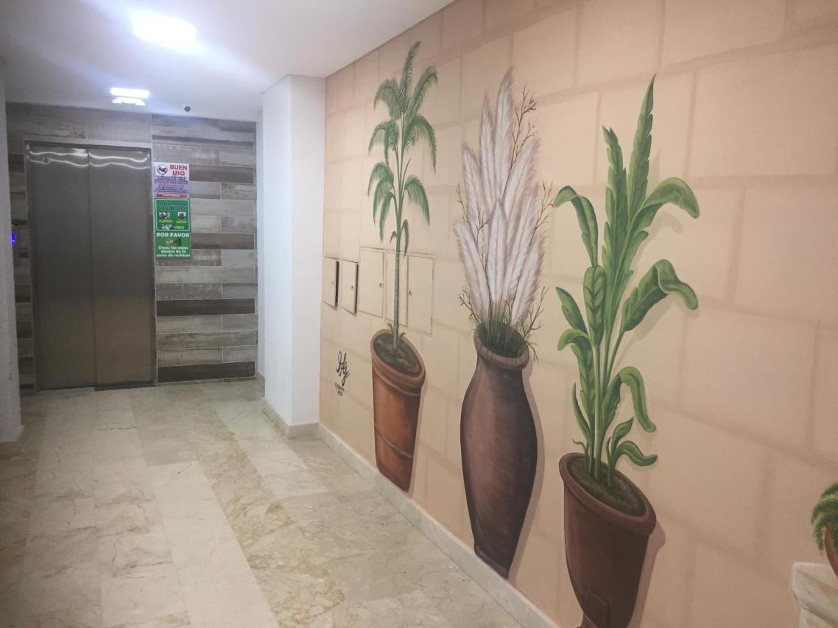 Nuevo, Moderno , Elegante Y Muy Bien Ubicado , En Laureles