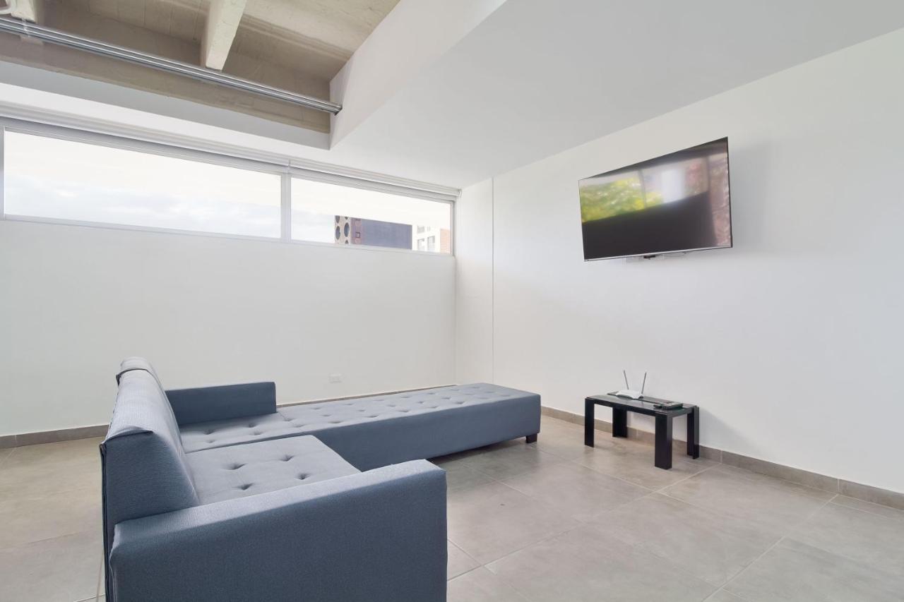 Camelot Apartment Medellin
