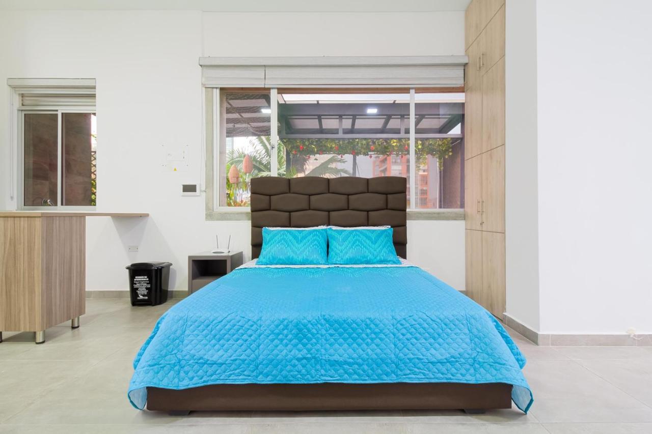 Apartment Camelot