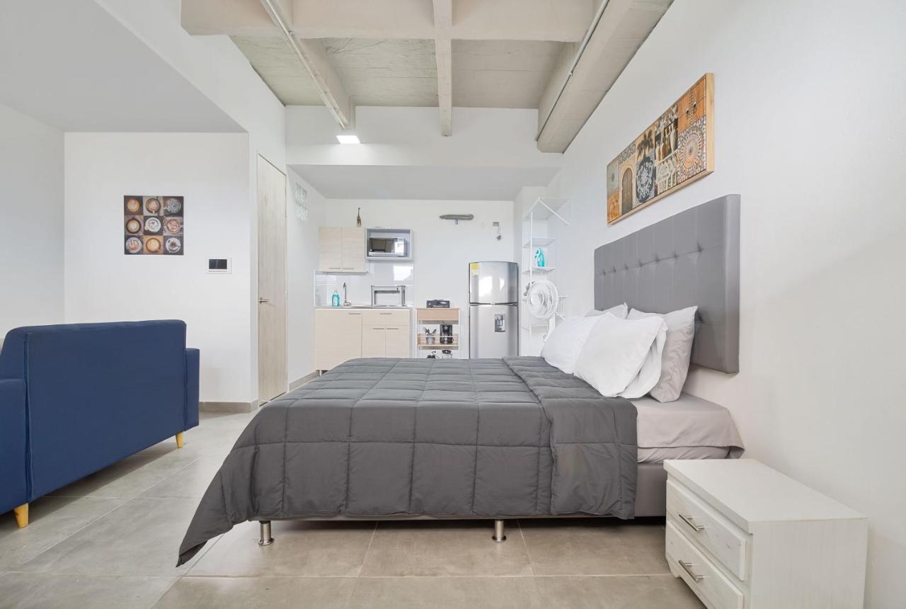 Apartment Camelot