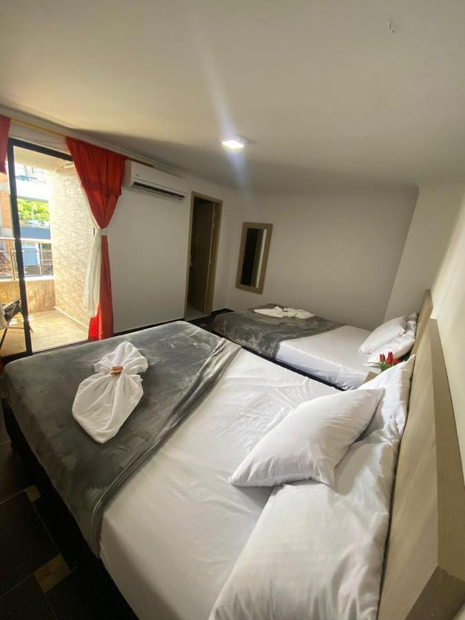 Hotel Colores Boutique 4*