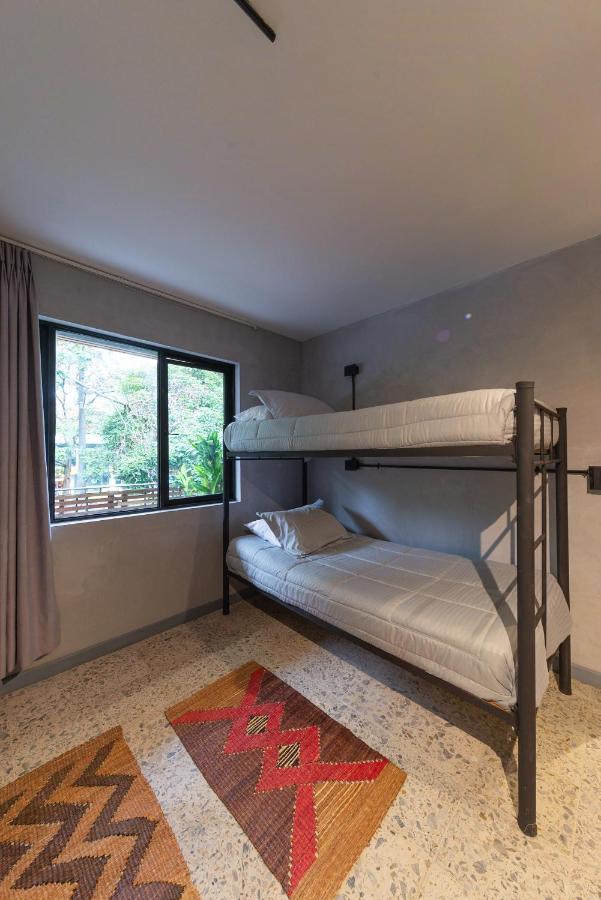Casa Mosaiko- Local Art&design *