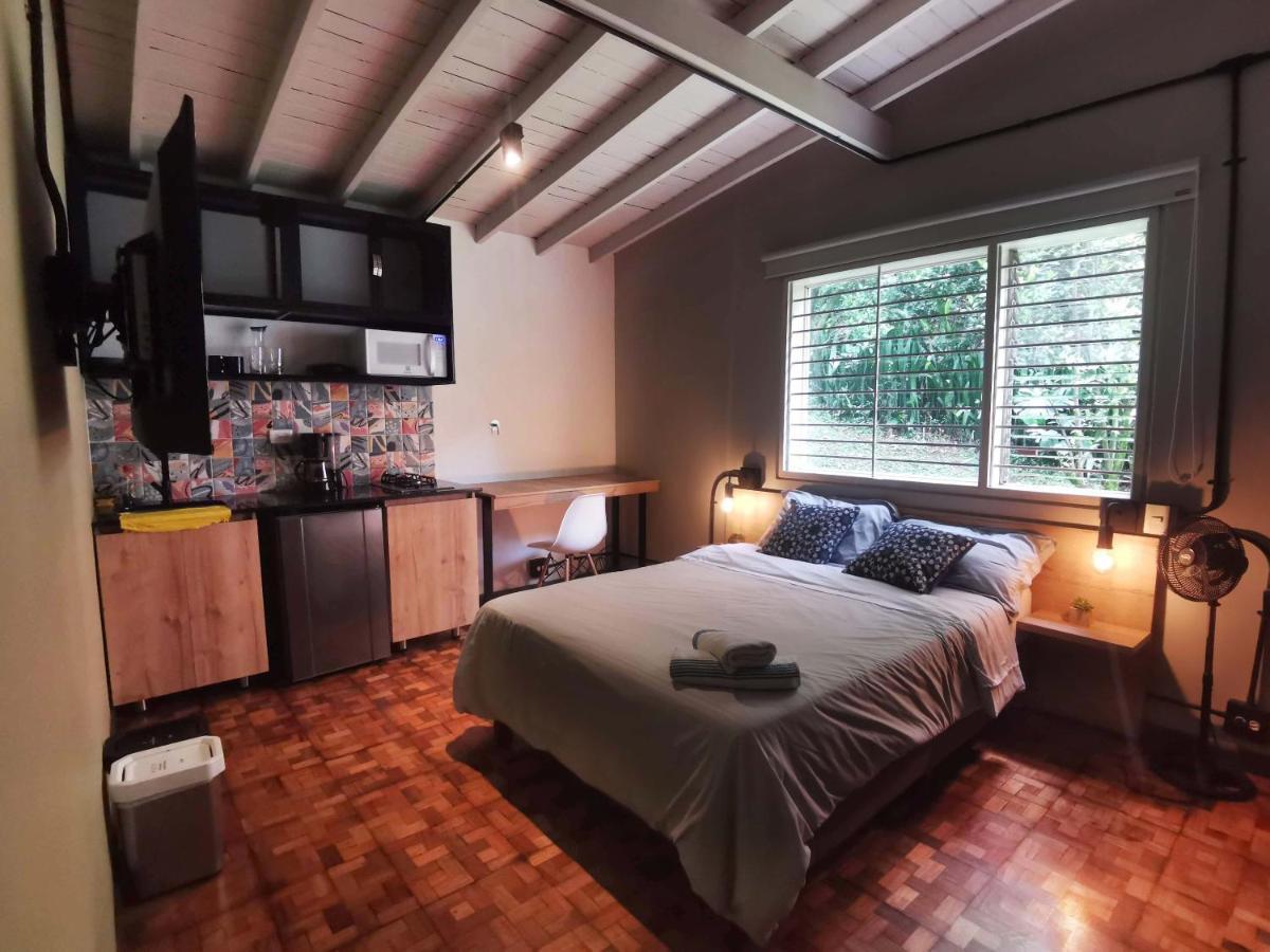 Apartamento Frn105 For 2 People In Poblado