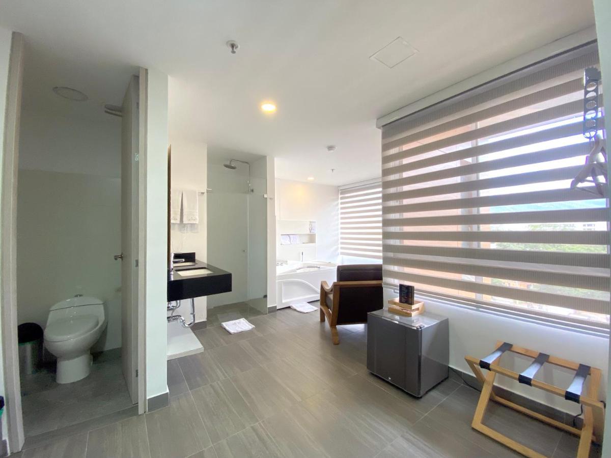 Seven Hotel 4*