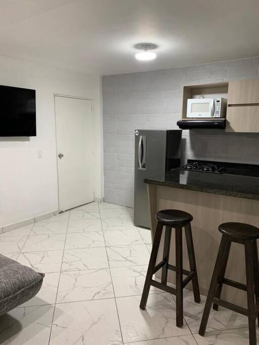 Apartamento Con Excelente Ubicación En El Centro *