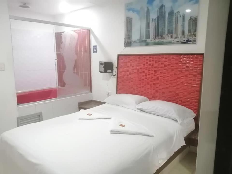 Hotel Marat Medellín