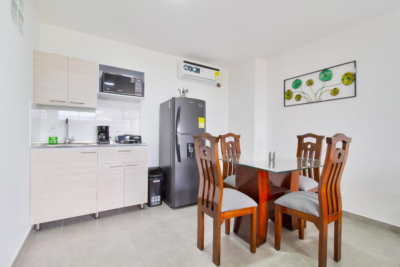 Camelot Apartment *