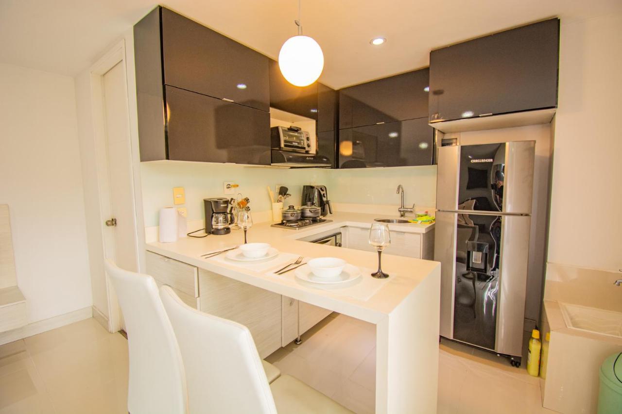 Loft Moderno En El Poblado Con Vista Y Parqueadero Mio Lofts