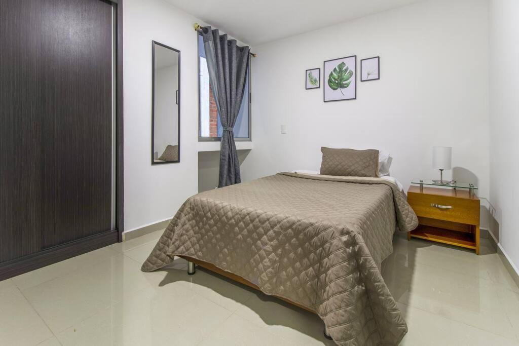 Apartamento Amplio Apartamento En Calasanz - Estadio Medellín